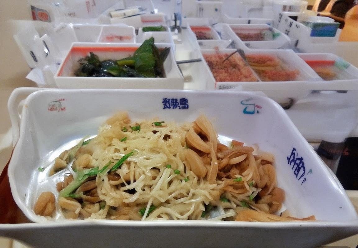 法兰克福欧冠逆袭：历史突破与战术解析(图3)